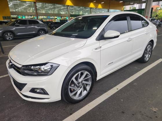 VOLKSWAGEN VIRTUS 1.0 200 TSI HIGHLINE AUTOMÁTICO VOLKSWAGEN VIRTUS 1.0 200 TSI HIGHLINE AUTOMÁTICO